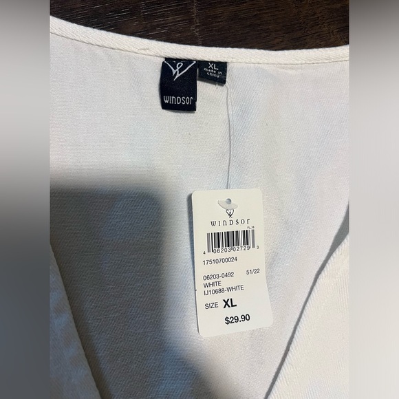 🤍 White Windsor Denim Vest 🤍 - Picture 2 of 3